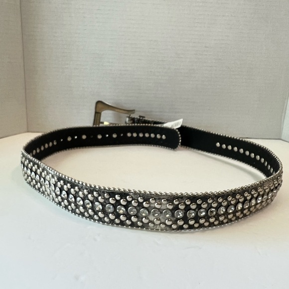 Rhinestones and studs embellished snake skin look belt 37” EC like new - Picture 9 of 10